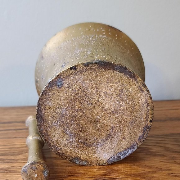 Brass Mortar and Pestle - Picture 5 of 6